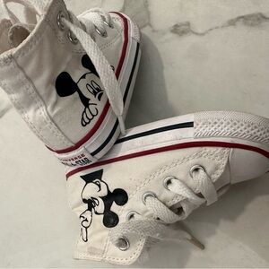 Converse Chuck Taylor Mickey Mouse